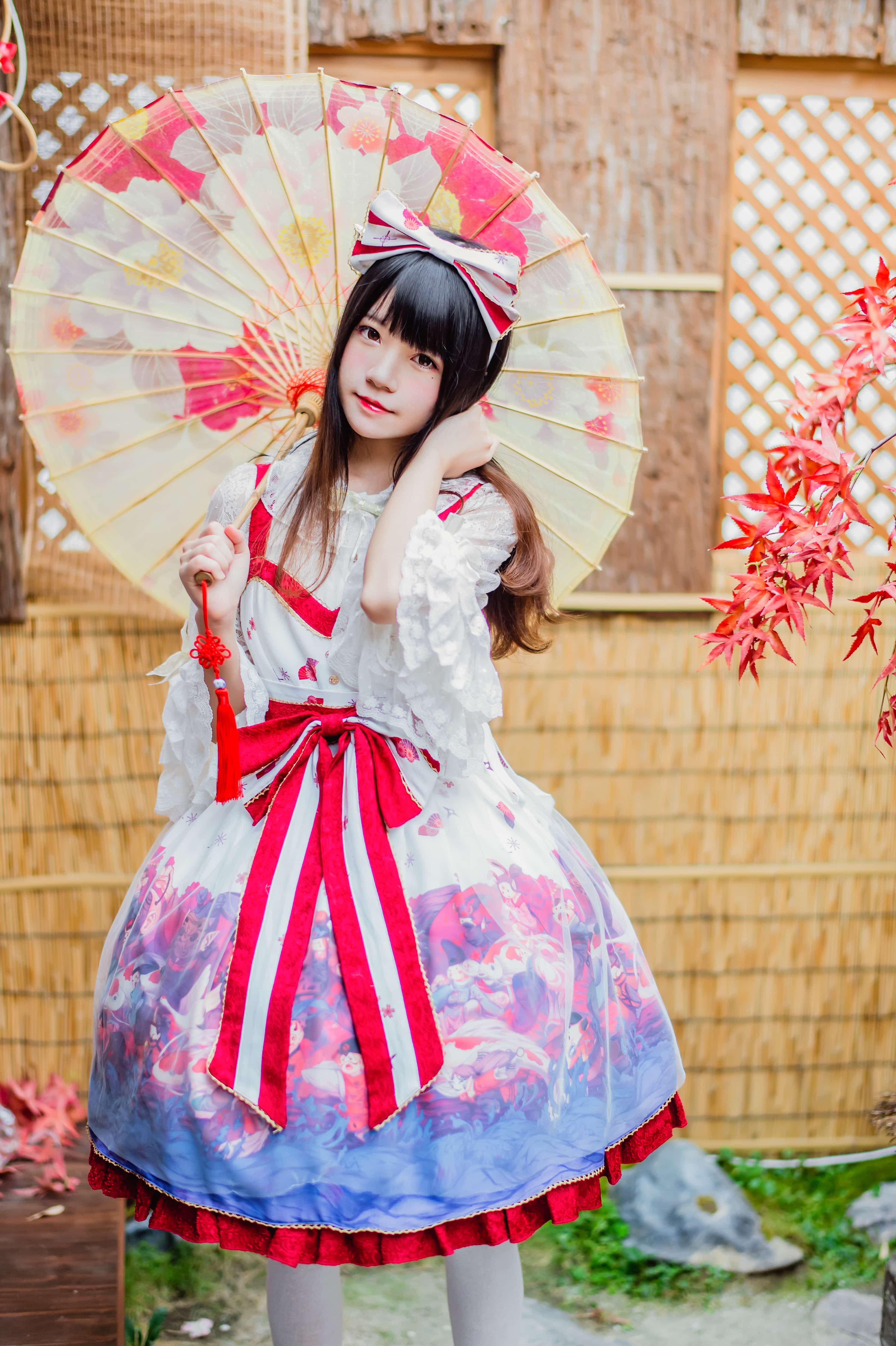 桜桃喵日式和风Lolita写真:22P高清图集,红白黑配色与京都少女的梦幻邂逅