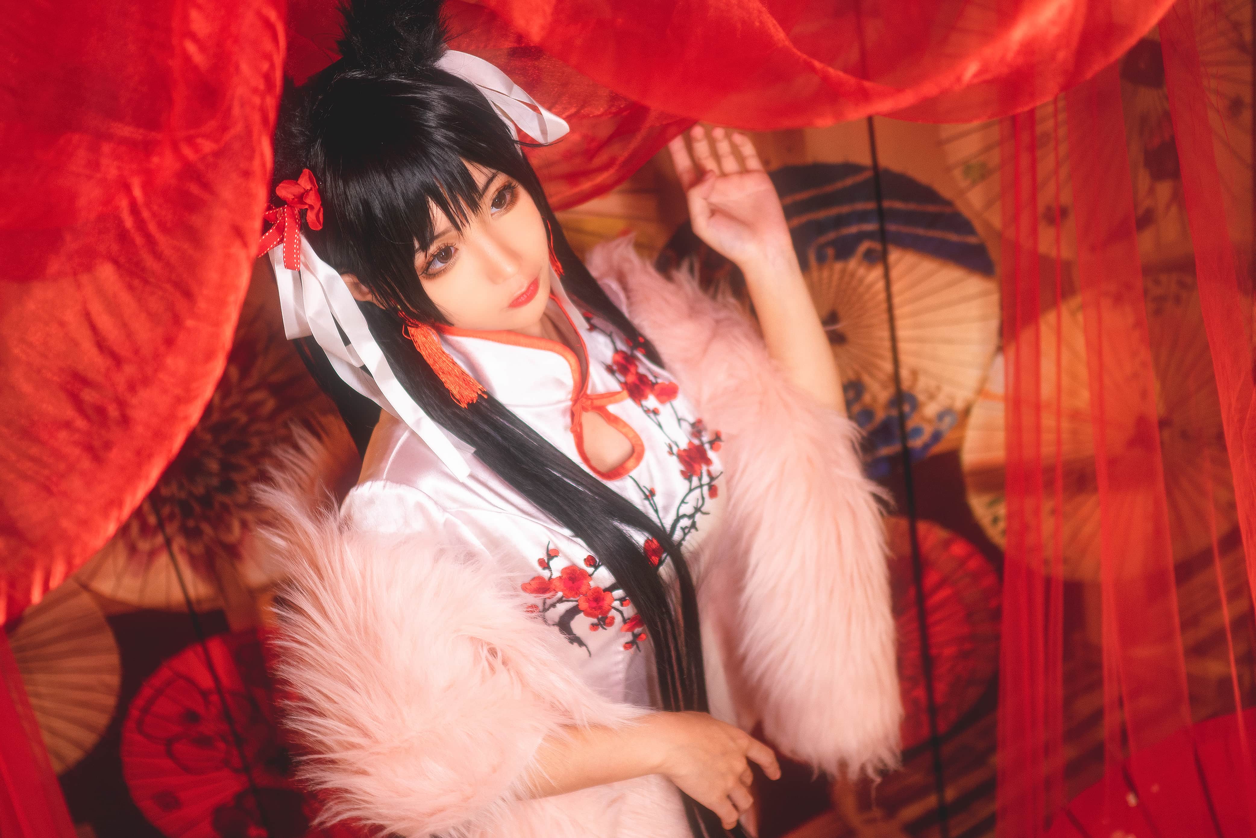 蠢沫沫爱宕旗袍高清cos写真集 :红梅映雪下的古典魅力