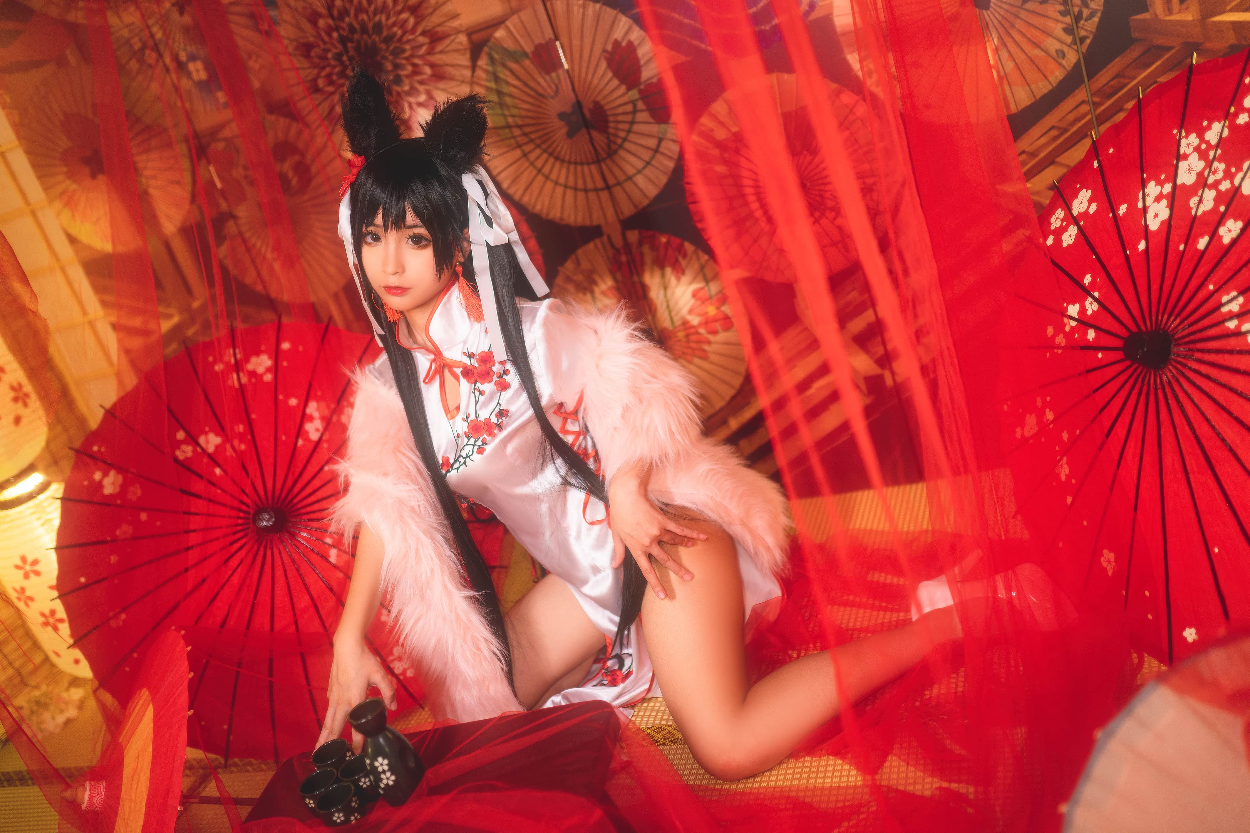 蠢沫沫爱宕旗袍高清cos写真集 :红梅映雪下的古典魅力