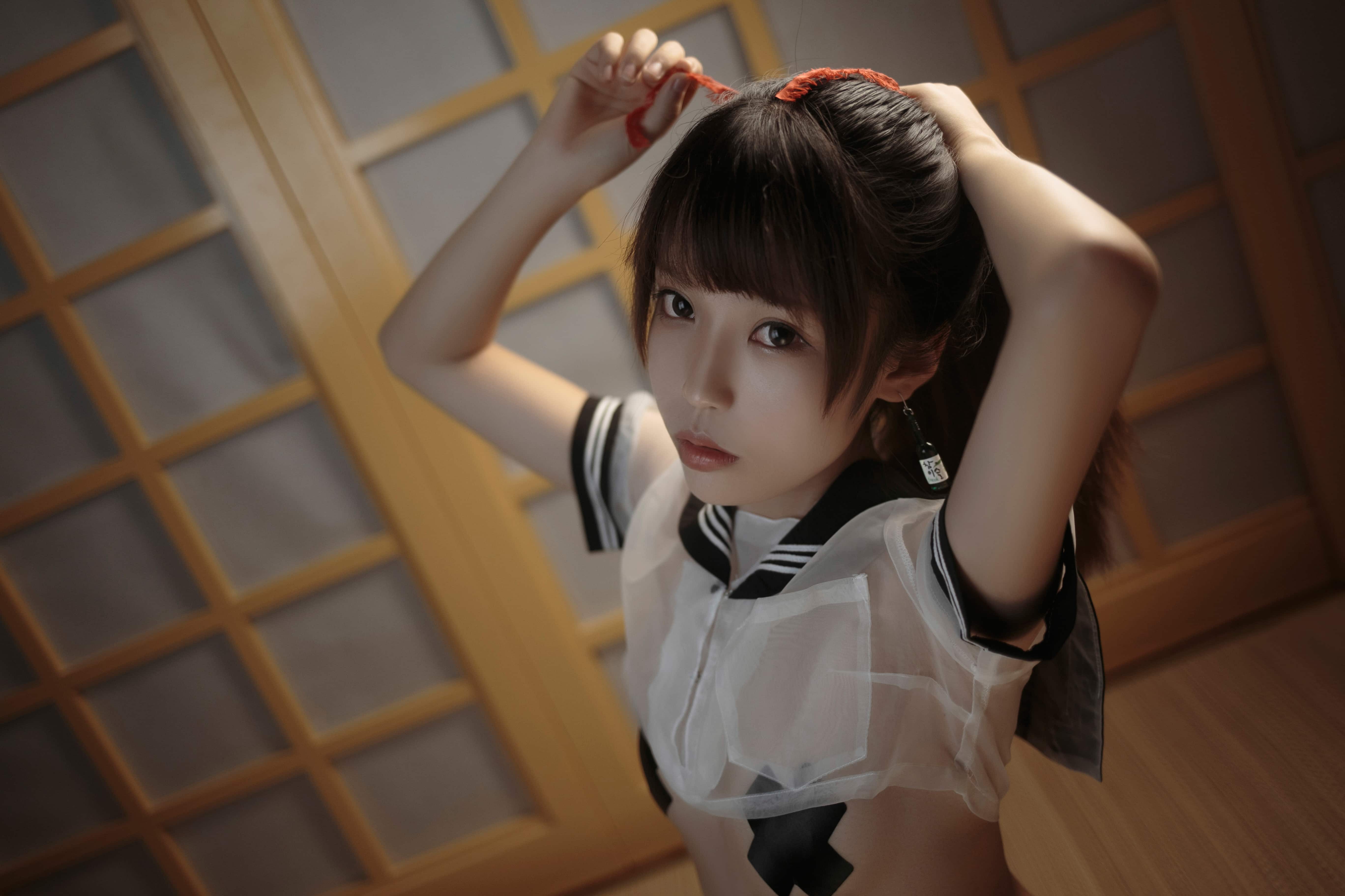 H系萌妹 白易子教主 cos图片+视频合集