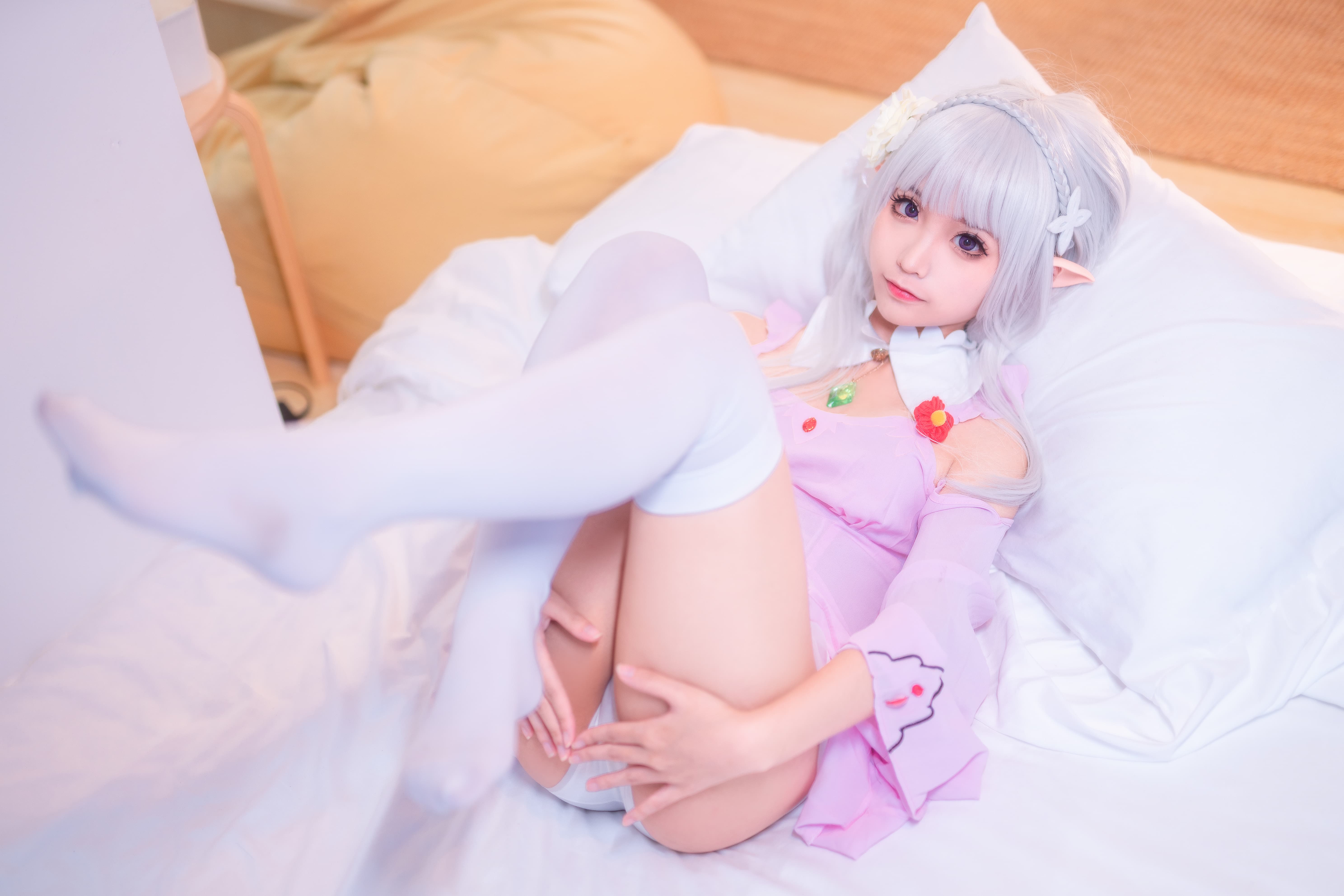 蠢沫沫精灵少女粉裙写真:40P梦幻萌系图包