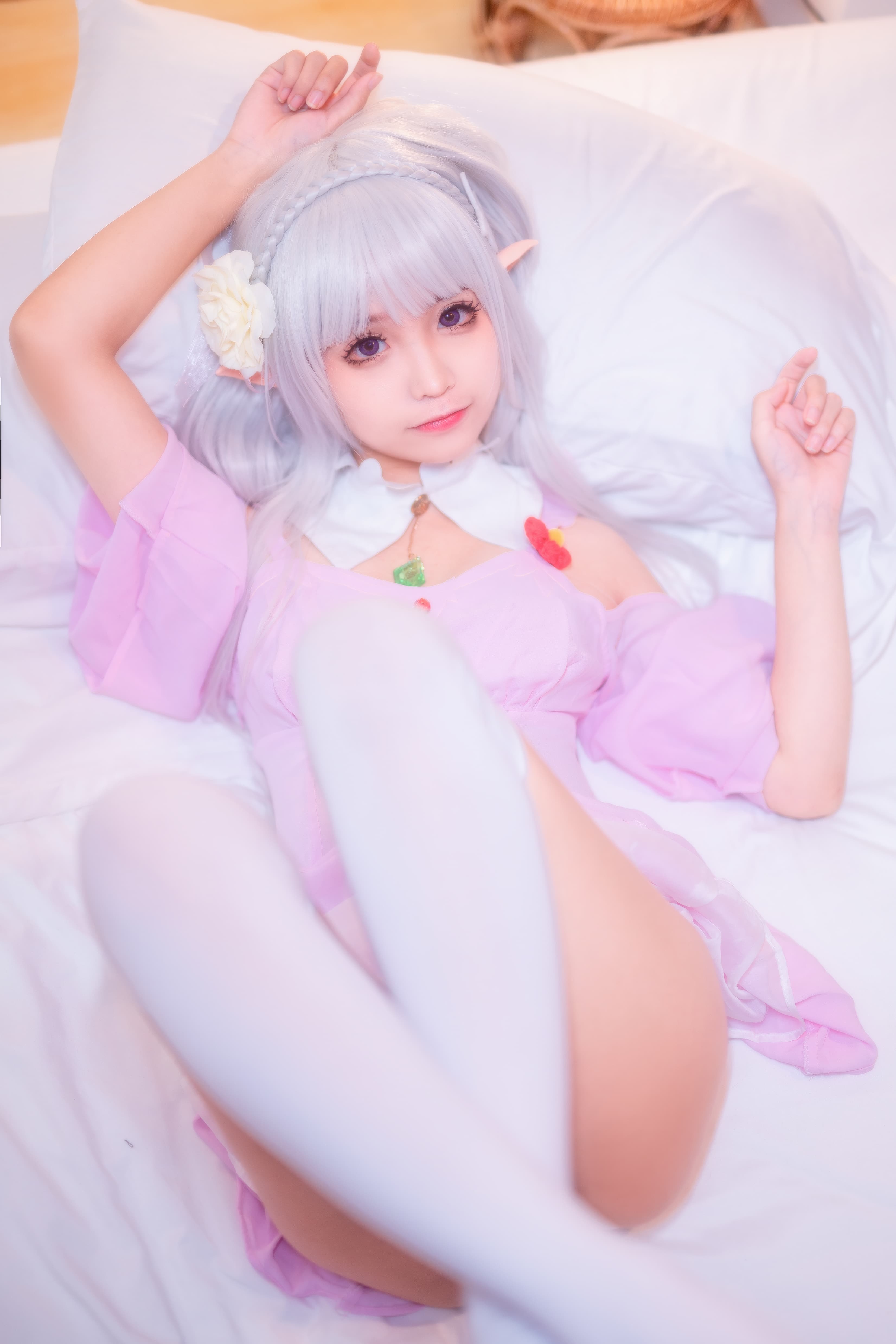 蠢沫沫精灵少女粉裙写真:40P梦幻萌系图包