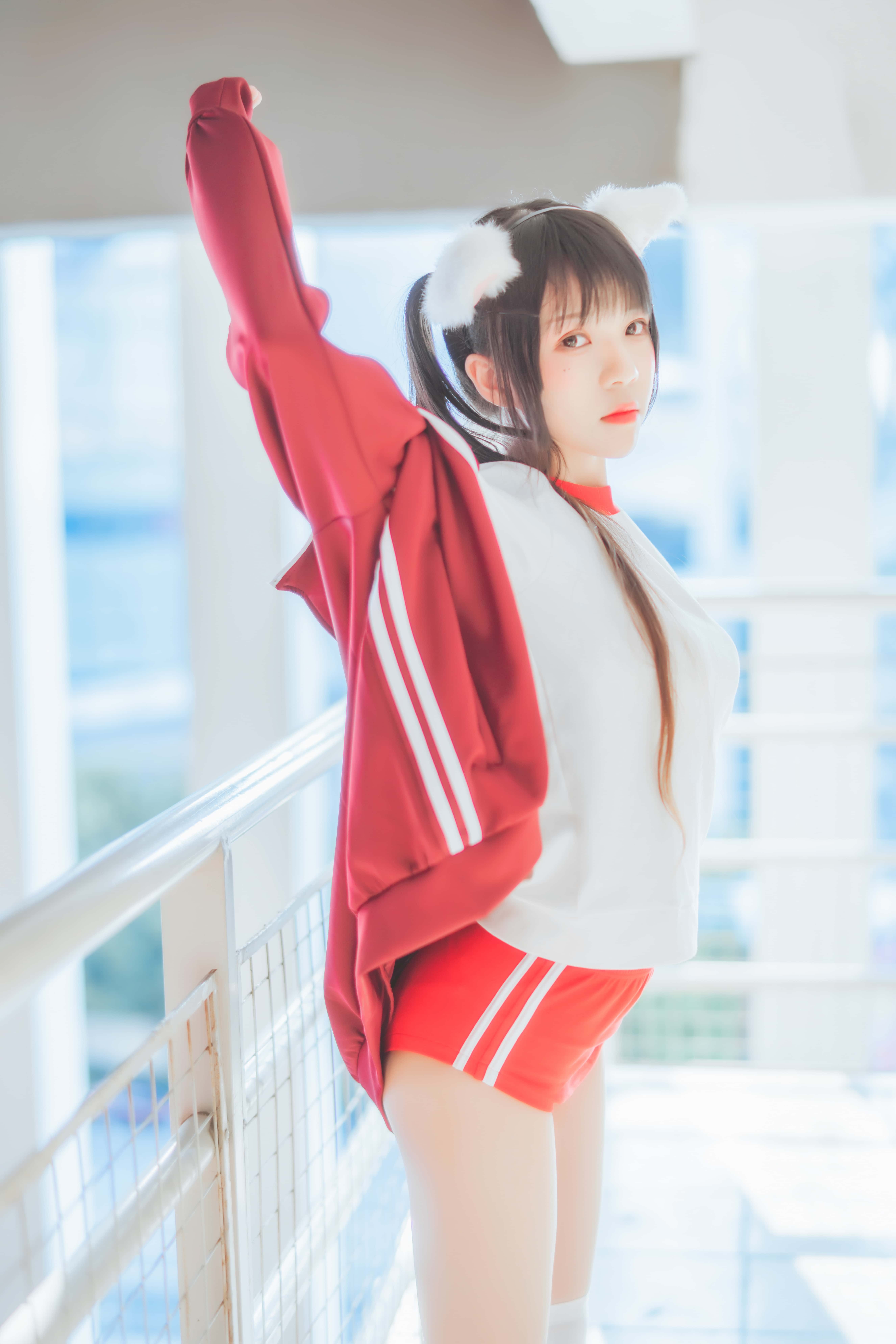 运动少女 「桜桃喵红白运动服写真」日系猫耳少女44P - 青春校园风高清套图下载