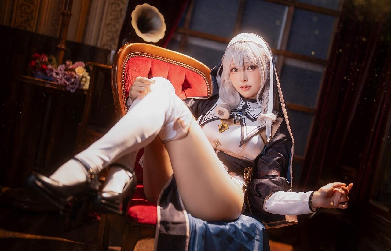 ElyEE子 台湾性感coser写真图片以及视频合集下载