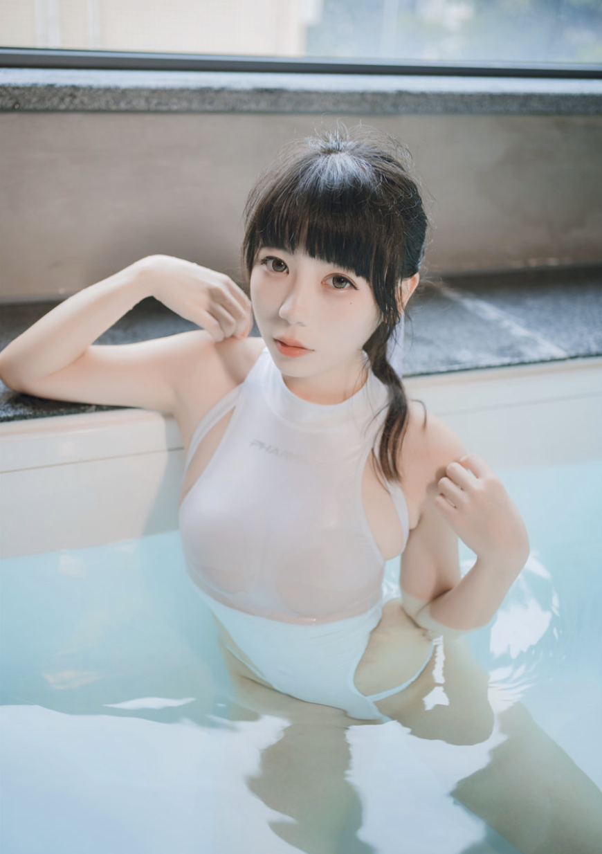 人间芭比女郎 usejan蓝蓝 cos写真作品全集下载